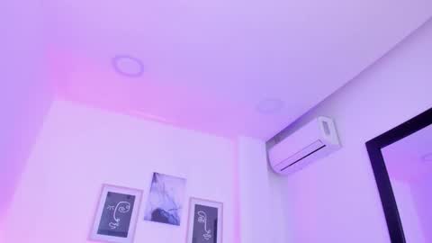 emelie_89 online show from 02-21-25, 03:43