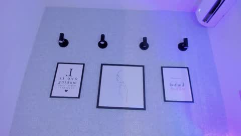 emelie_89 online show from 02-28-25, 10:06