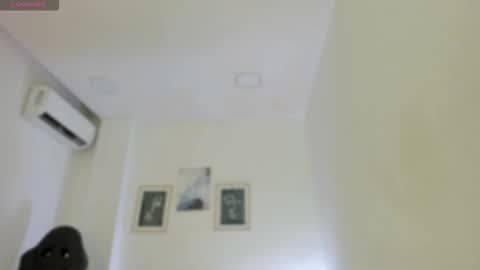 emelie_89 online show from 10-24-25, 12:12