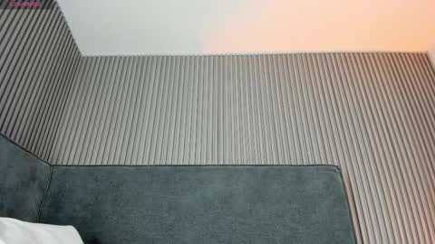 emelie_89 online show from 11-07-25, 11:43