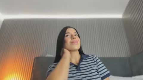 emelie_89 online show from 12-05-25, 11:30