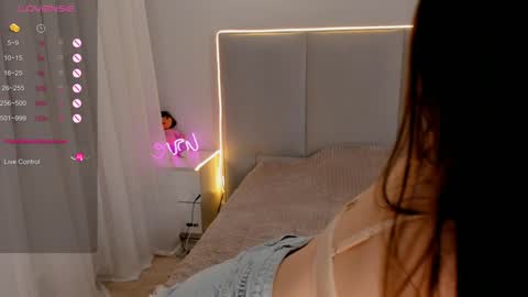 Snapshot of emelilove chatting on 12-06-24, 06:59 Emeli online show from 12-06-24, 06:59