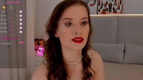Snapshot of emelilove chatting on 02-21-25, 05:56 Emeli online show from 02-21-25, 05:56