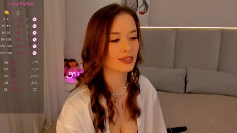 Snapshot of emelilove chatting on 03-06-25, 05:35 Emeli online show from 03-06-25, 05:35