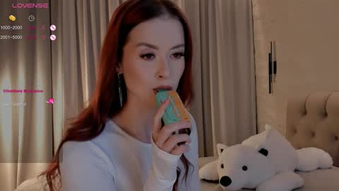 Snapshot of emelilove chatting on 10-22-25, 05:41 Emeli online show from 10-22-25, 05:41