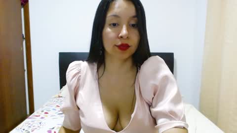 Snapshot of emely_sexx chatting on 12-12-24, 12:16 emely_sexx online show from 12-12-24, 12:16