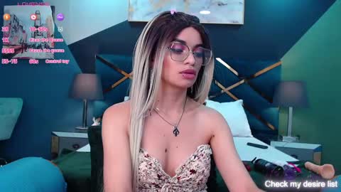 Danna online show from 03-10-25, 02:50