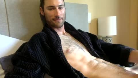 Snapshot of emerald_skyz chatting on 06-13-26, 02:09 Irish Cream online show from 06-13-26, 02:09