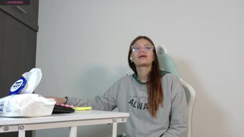 sabrina online show from 10-19-25, 03:51