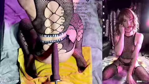 Emery Lune online show from 11-12-25, 05:30