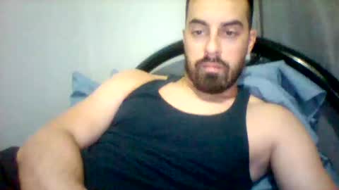 Snapshot of emgee88 chatting on 09-19-25, 06:08 emgee88 online show from 09-19-25, 06:08