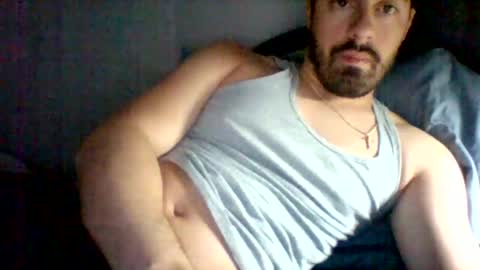 Snapshot of emgee88 chatting on 10-26-25, 02:12 emgee88 online show from 10-26-25, 02:12