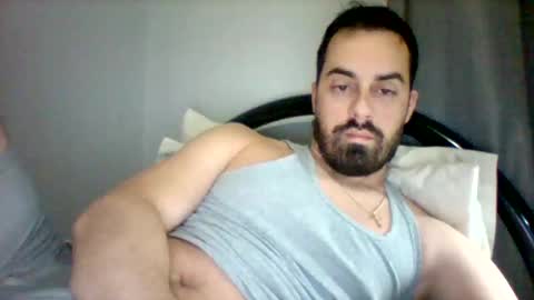 Snapshot of emgee88 chatting on 11-16-25, 03:01 emgee88 online show from 11-16-25, 03:01