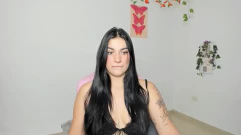 Snapshot of emi_blossom_ chatting on 03-19-26, 03:38 Emily online show from 03-19-26, 03:38