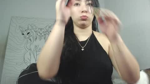Snapshot of emiantonella_ chatting on 05-06-26, 12:52 Antonella online show from 05-06-26, 12:52