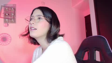     online show from 06-06-26, 09:52