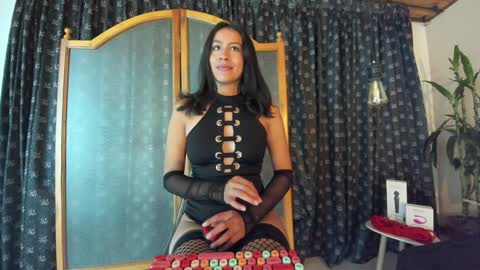 Emilia Gomez online show from 02-04-25, 03:44