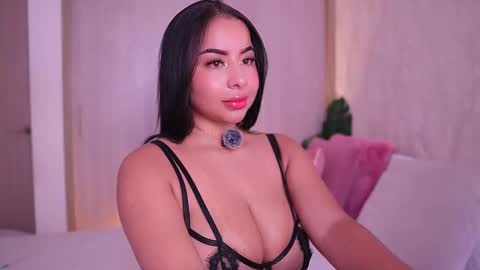    online show from 11-13-25, 03:33