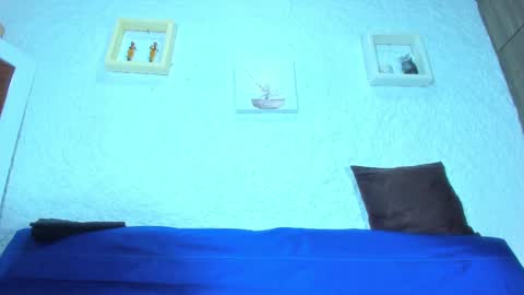 Emily online show from 03-04-25, 12:01