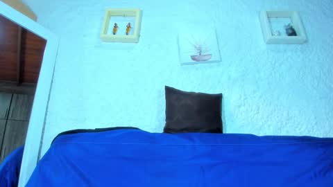 Emily online show from 03-08-25, 12:09