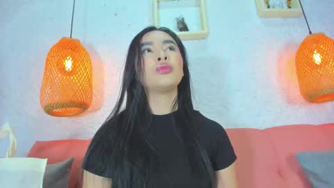 Emily online show from 11-01-25, 12:07