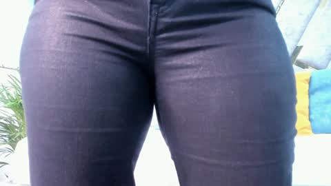 Emily online show from 01-26-25, 11:39