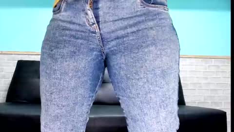 Emily online show from 03-06-25, 11:36