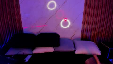   online show from 11-07-25, 01:05