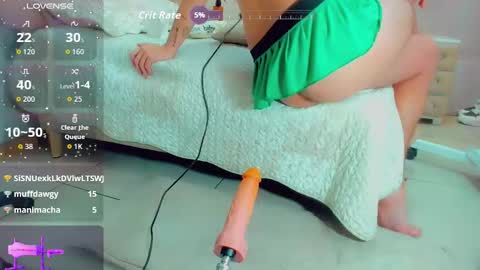 EmillySaenz online show from 11-27-25, 06:32