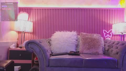 Snapshot of emiiscoot_1 chatting on 12-02-24, 12:07 Emily online show from 12-02-24, 12:07