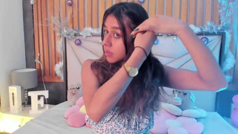 Snapshot of emiiscoot_1 chatting on 12-05-24, 08:44 Emily online show from 12-05-24, 08:44