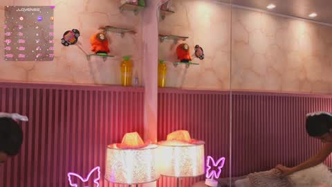 Snapshot of emiiscoot_1 chatting on 01-08-25, 06:52 Emily online show from 01-08-25, 06:52