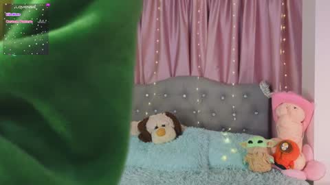 Snapshot of emiiscoot_1 chatting on 01-25-25, 11:23 Emily online show from 01-25-25, 11:23