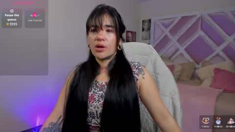 emilayton_ online show from 09-17-25, 09:05