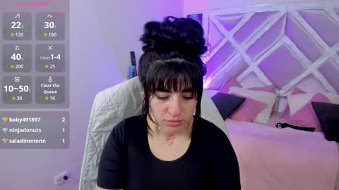 emilayton_ online show from 09-30-25, 09:20