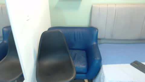 Emilee online show from 02-28-25, 01:36