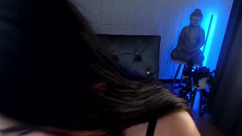 POWERFULL GODDESS EMILI online show from 12-11-24, 06:36