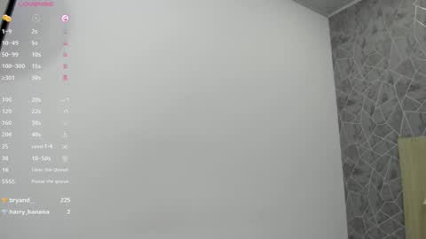 Emili Lenus online show from 01-31-25, 02:28