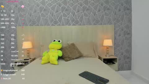 Emili Lenus online show from 02-22-25, 02:30