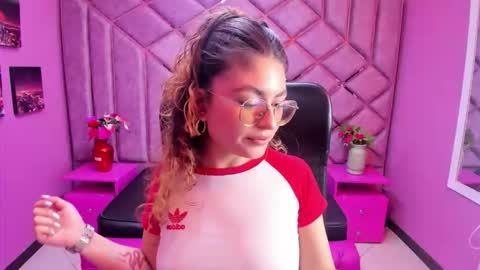 Emy  online show from 10-04-25, 09:13