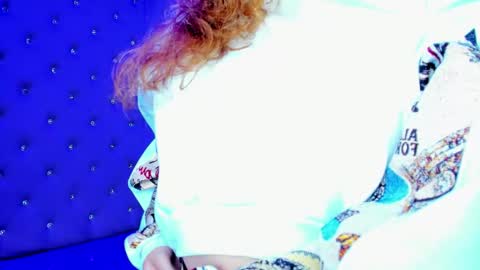 Emy  online show from 10-12-25, 07:57