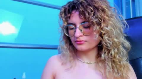 Emy  online show from 12-21-25, 03:08