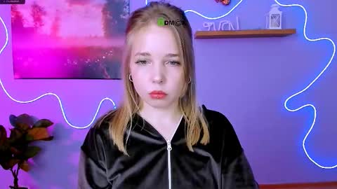 Snapshot of emilia_dark__ chatting on 03-16-26, 08:40 emilia_dark__ online show from 03-16-26, 08:40