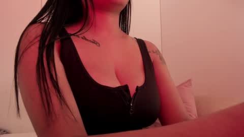 Emilia Big Boobs online show from 12-05-24, 03:48