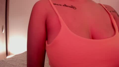 Emilia Big Boobs online show from 01-04-25, 02:35