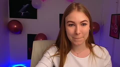 Emilia online show from 02-25-25, 12:13