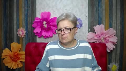 EmiliaGree online show from 10-17-25, 11:02