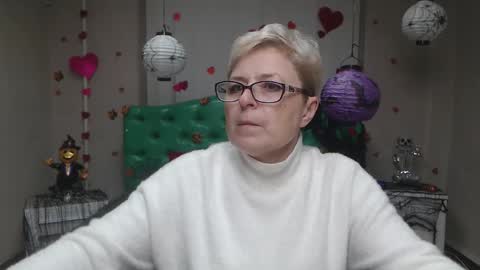 EmiliaGree online show from 11-09-25, 06:01