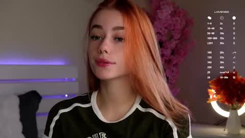 Tessa online show from 11-11-25, 12:54