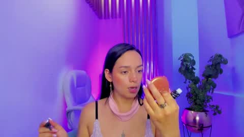 Snapshot of emiliarose_ chatting on 03-09-25, 08:42 EmiliaRose online show from 03-09-25, 08:42